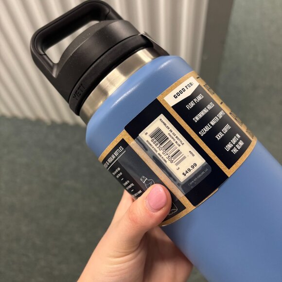 NWT Yeti 36oz Bottle Chug Pacific Blue - Picture 3 of 3